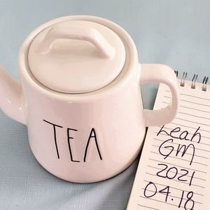 RAE DUNN TEA TEAPOT